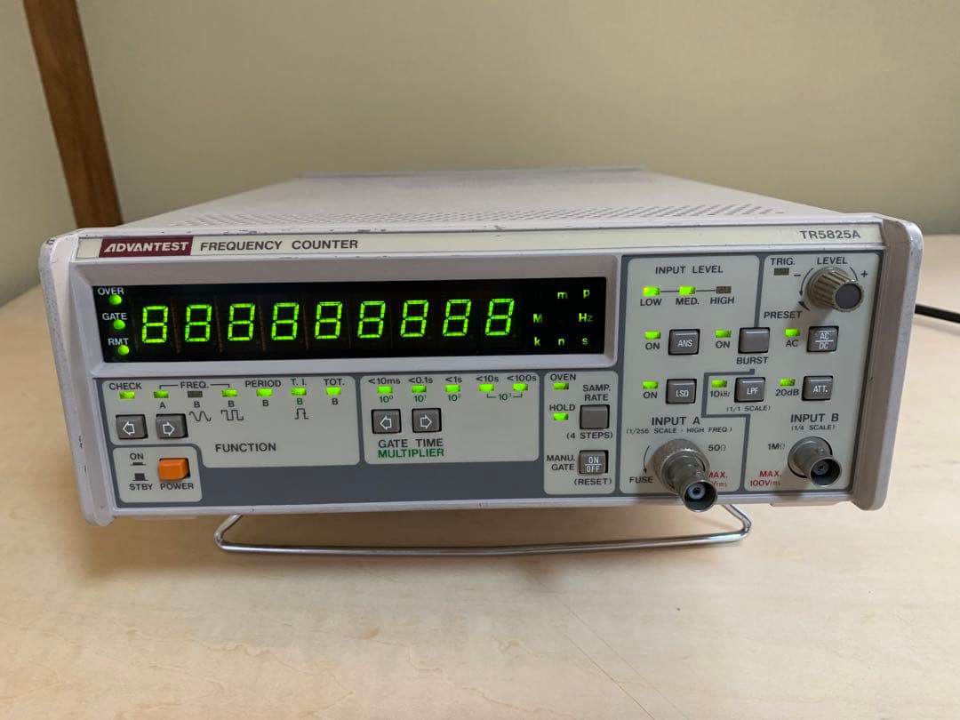 【ADVANTEST】Frequency Counter TR5825A