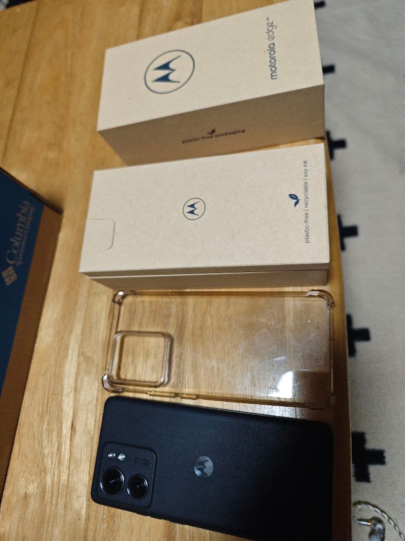 Motorola edge40 ブラック　256gb