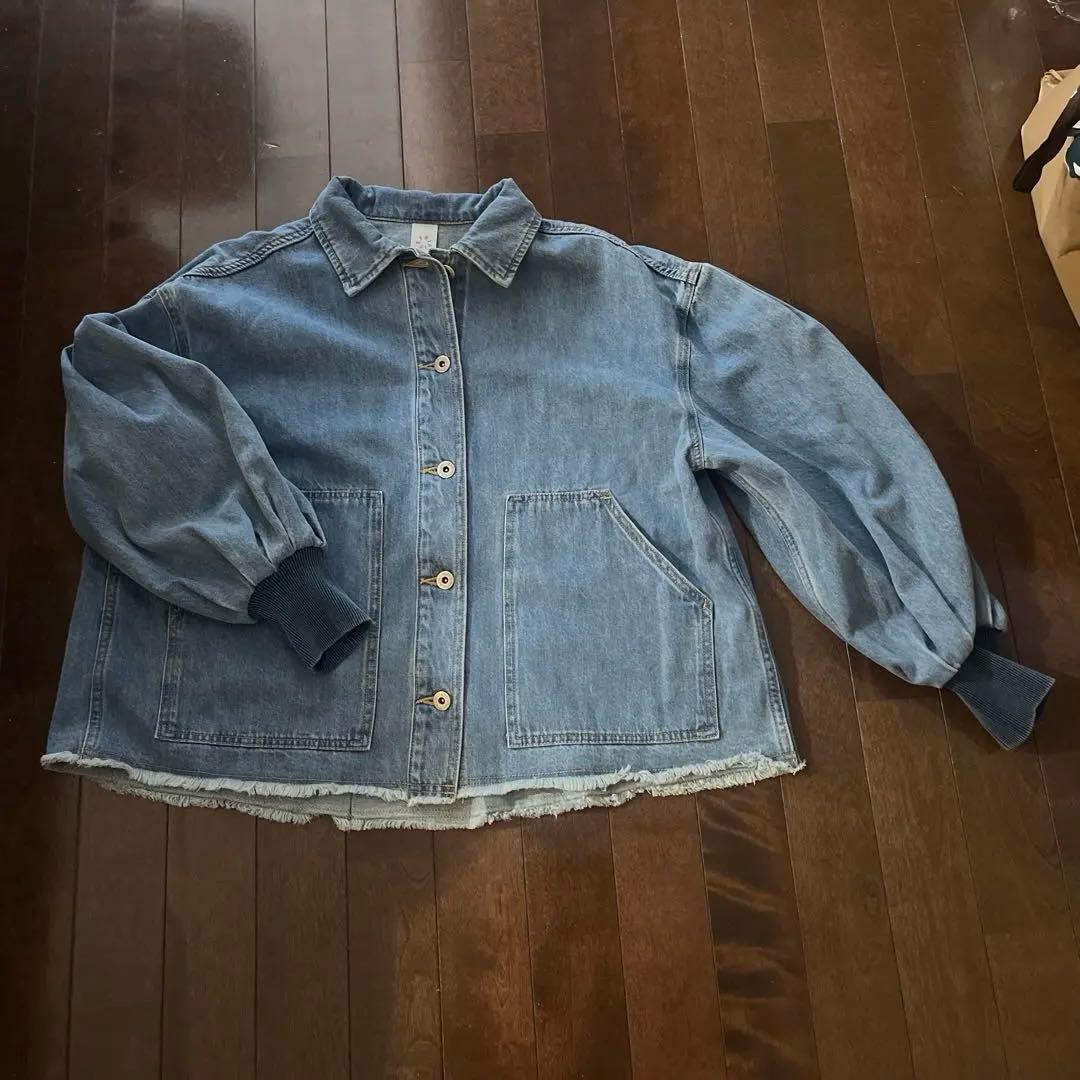 BEARDSLEY デニムジャケット 1サイズ ブルー　未使用