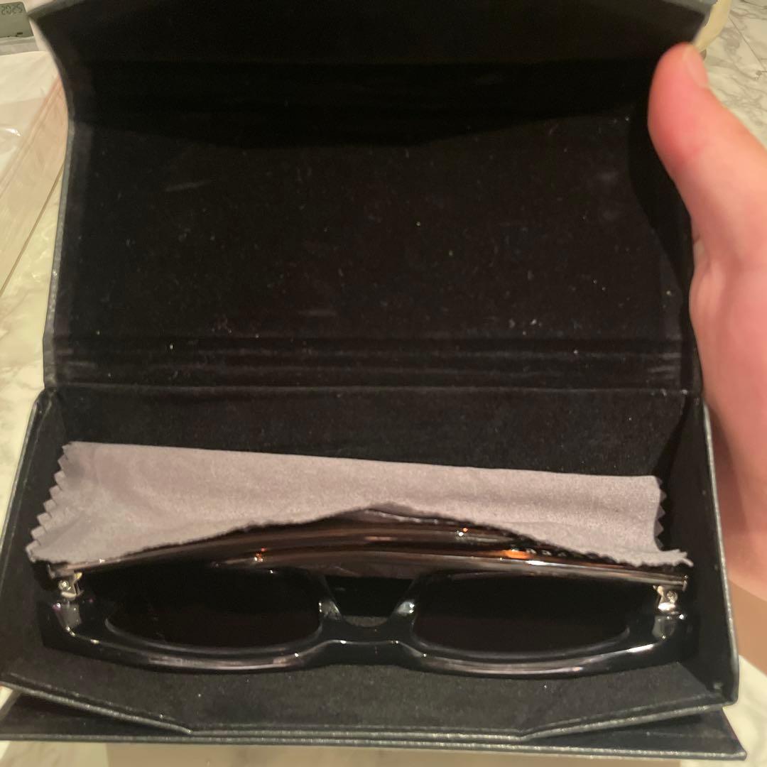 BLACKFLYS グレー スクエアサングラス　箱付き！！