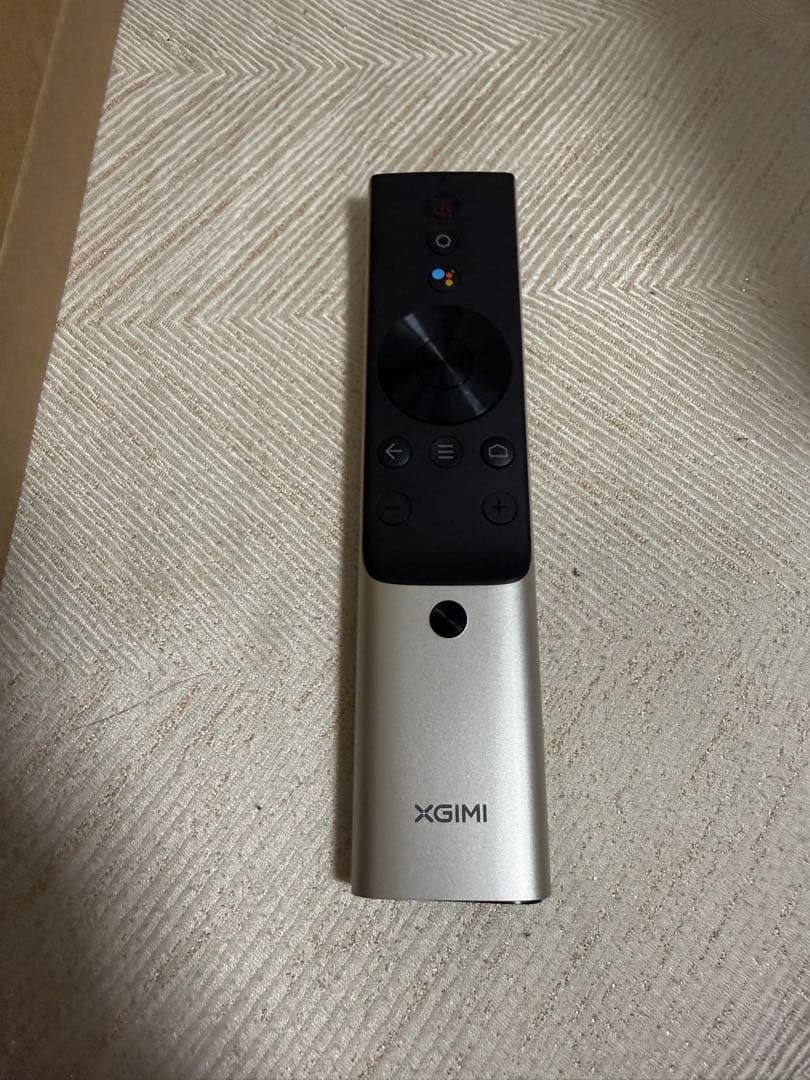 美品　XGIMI HORIZON S Pro プロジェクター 4K 1800