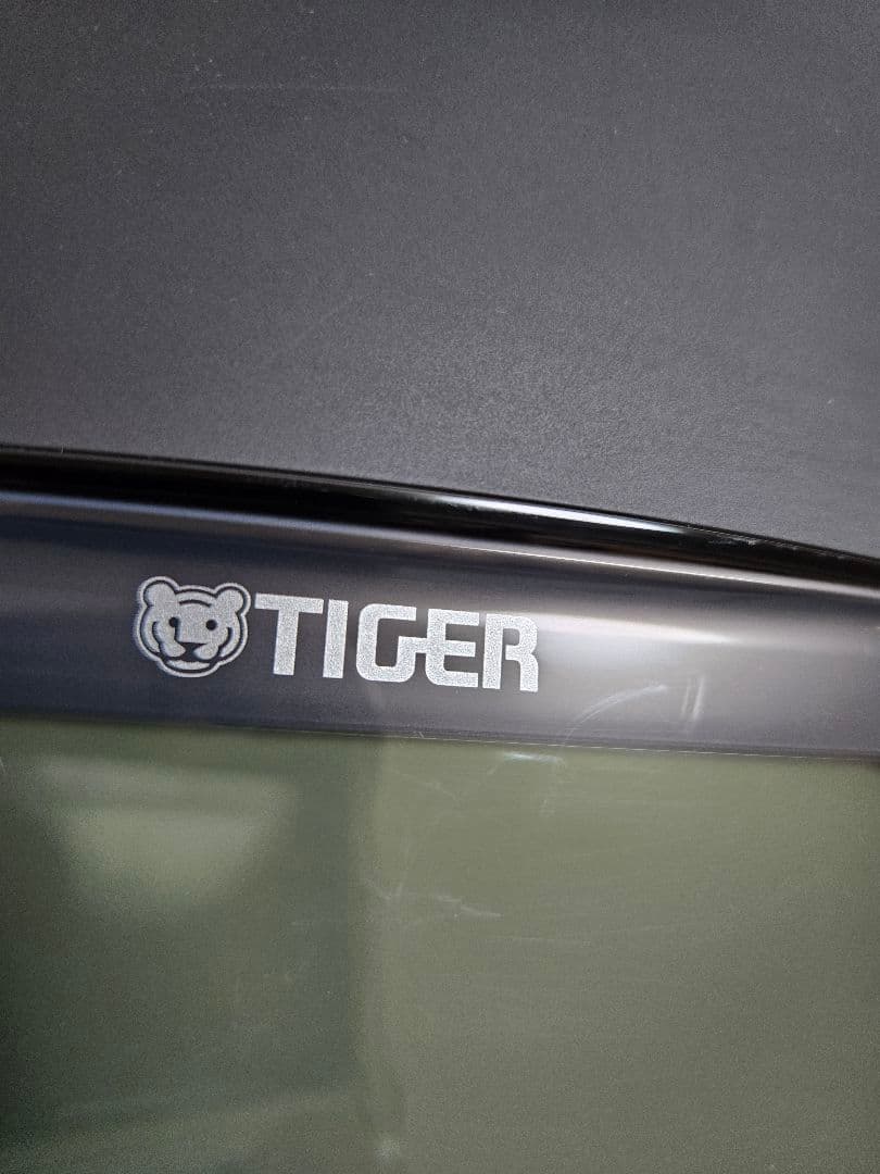 超美品　タイガー土鍋可変圧力IH炊飯器 ご泡火炊き 液晶タッチパネル