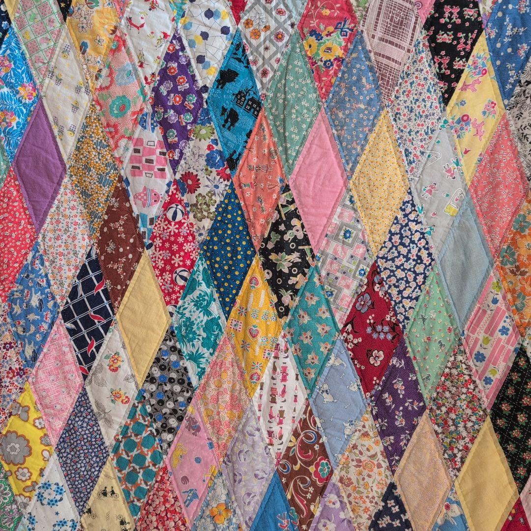 パッチワークキルト　ビンテージ　ハンドメイド