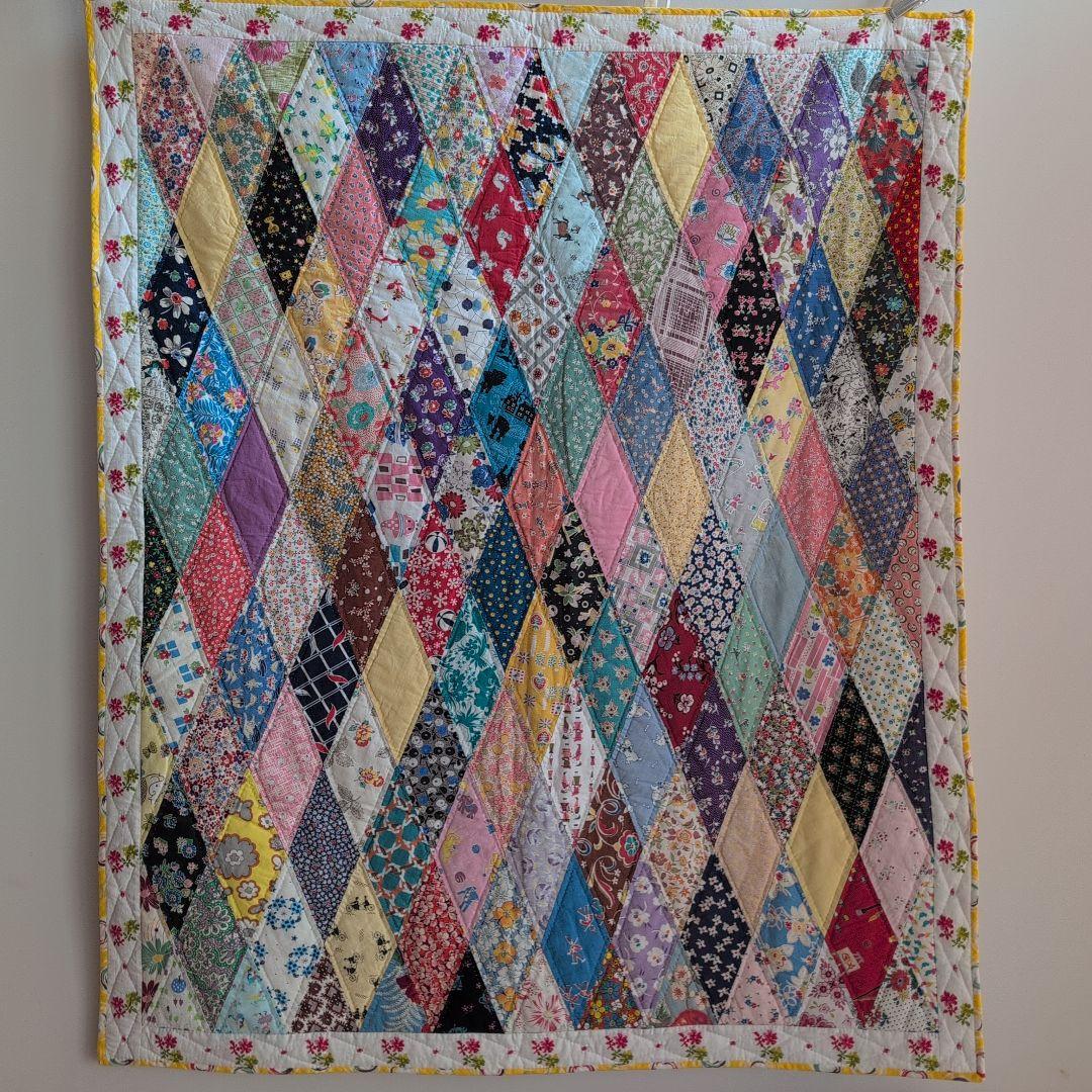 パッチワークキルト　ビンテージ　ハンドメイド