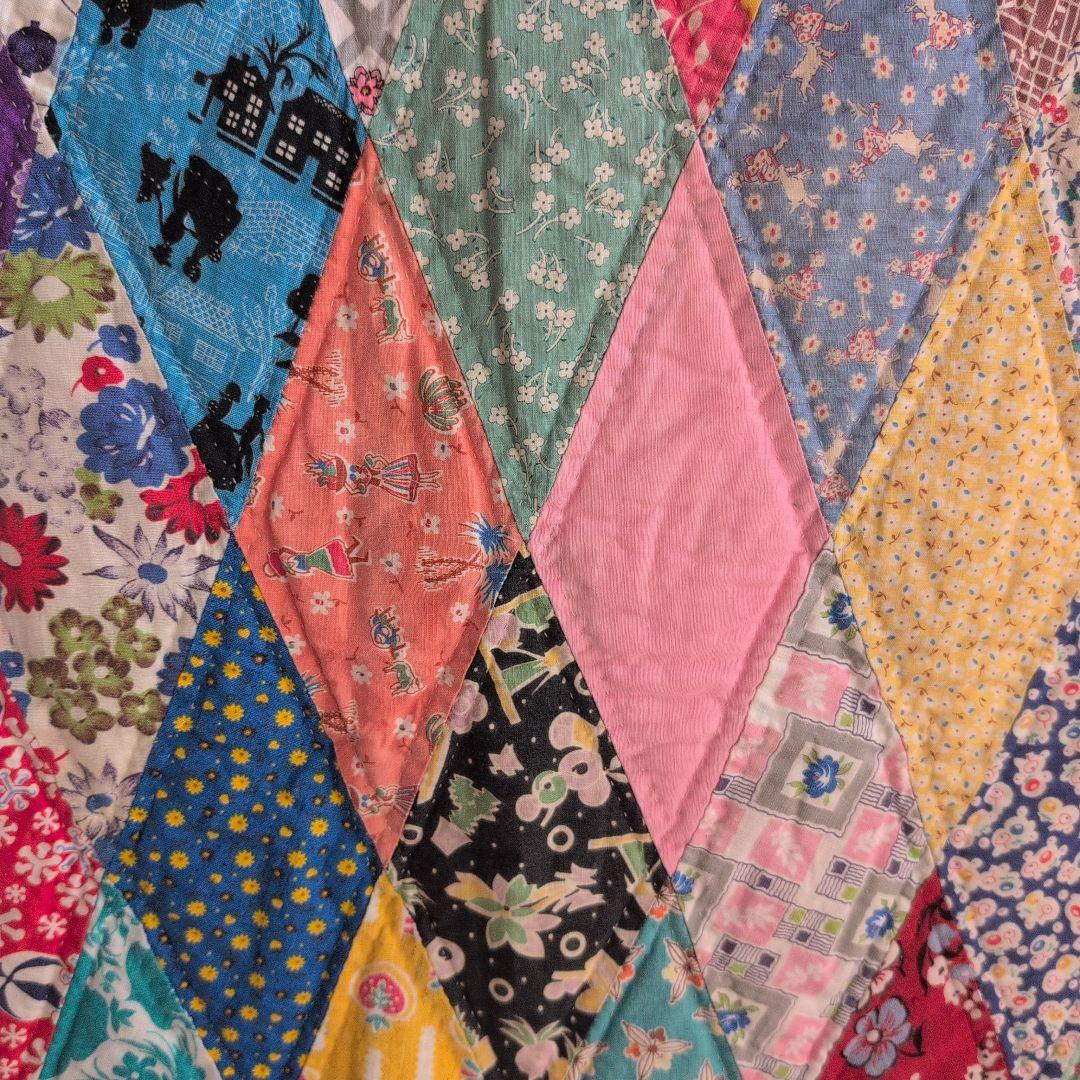 パッチワークキルト　ビンテージ　ハンドメイド