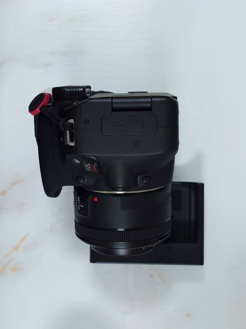 Canon EOS kiss x9 ダブルズームキット 値下げ不可