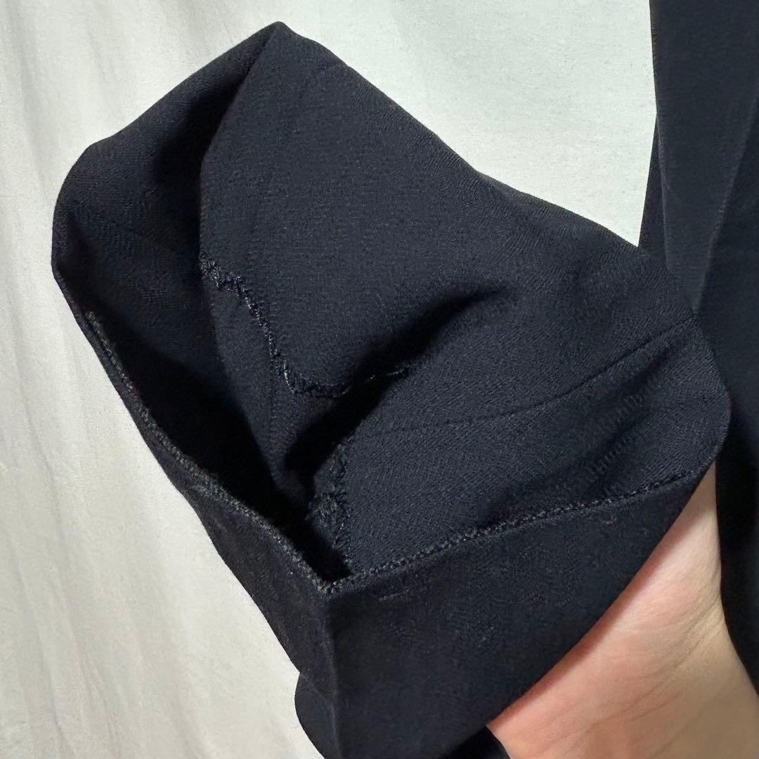 ARMANI COLLEZIONI ダークブルービジネススーツ