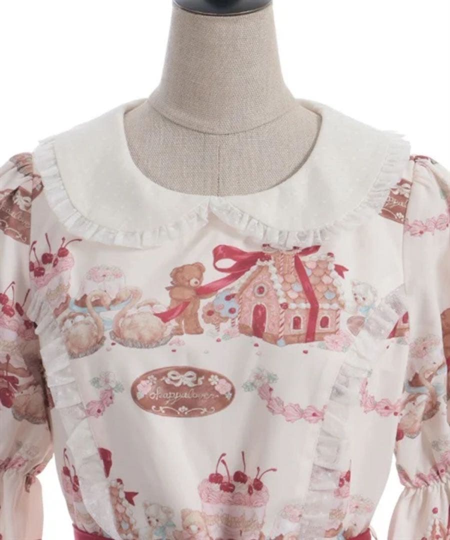 ♡axesfemmekawaii♡ お菓子の家柄ワンピース 生成り