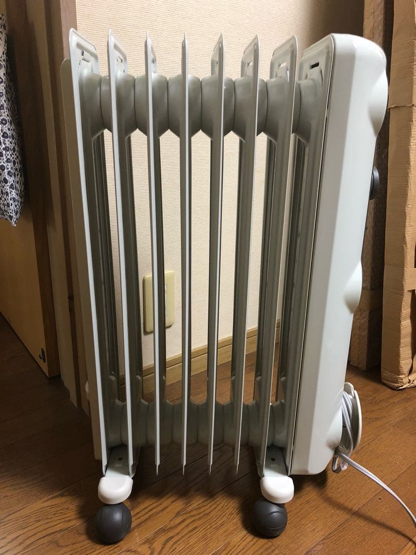 デロンギ オイルヒーター 中古