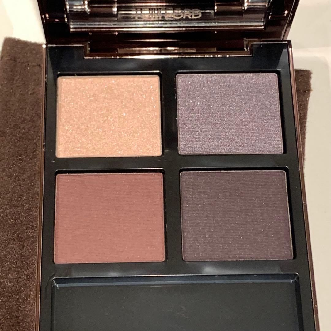 トムフォード アイカラークォード 39Cバイオレットサテン