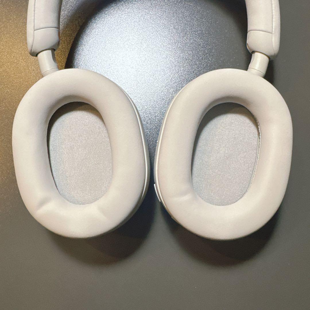 【当日発送】SONY WH-1000XM5 ソニー ヘッドホン プラチナシルバー