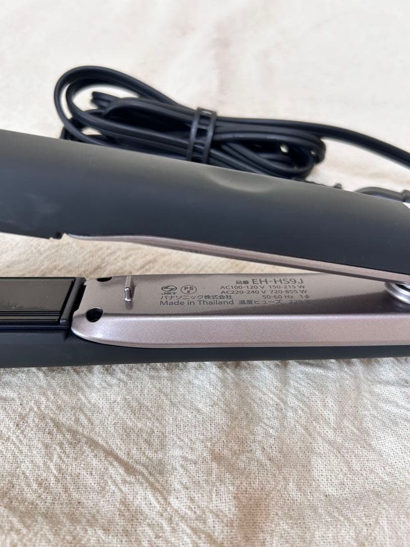 122 Panasonic ナノケア ストレートヘアアイロン ブラック