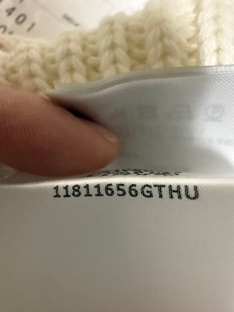 れあ さん専用MONCLER ホワイト　ニットビーニー