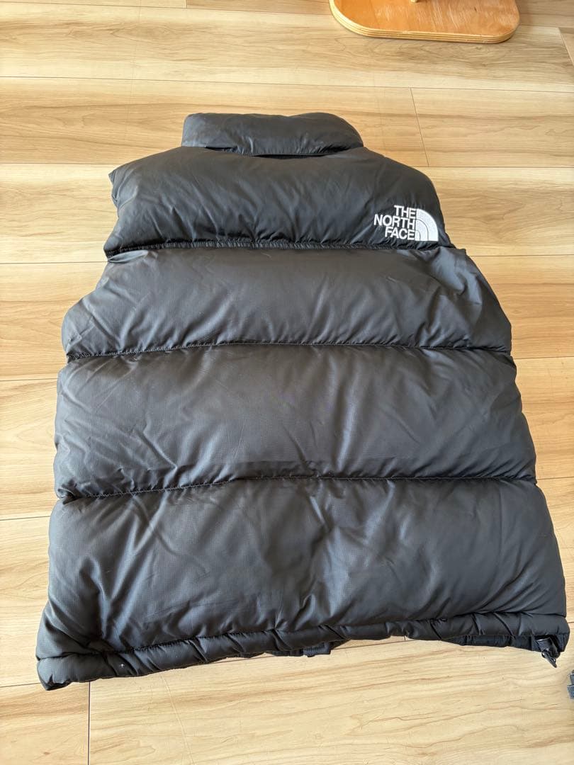 美品★THE NORTH FACE ヌプシ ベスト ND92557 S ブラック