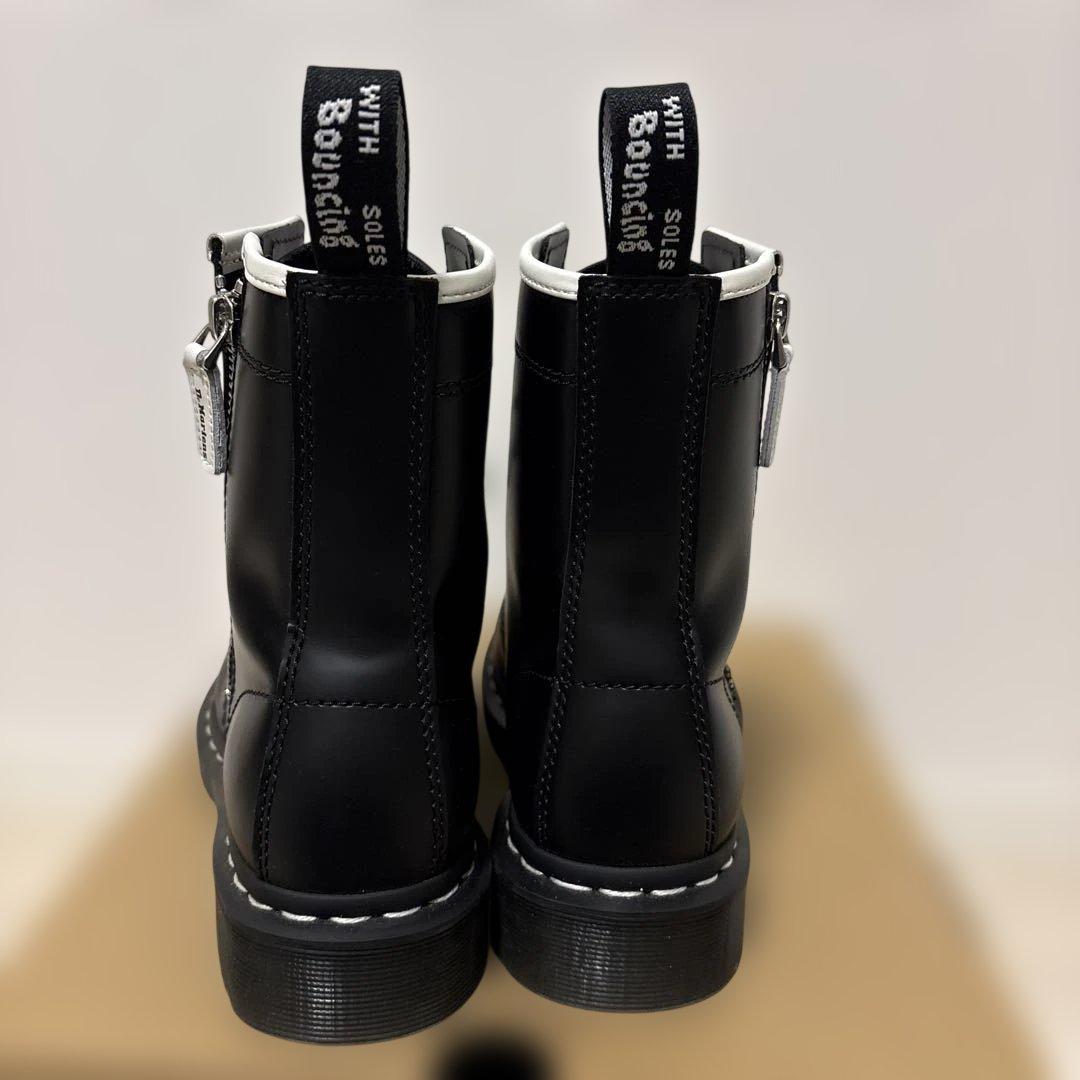 Dr. Martens日本限定1460 ZIPPED HDW 8ホール ブーツ