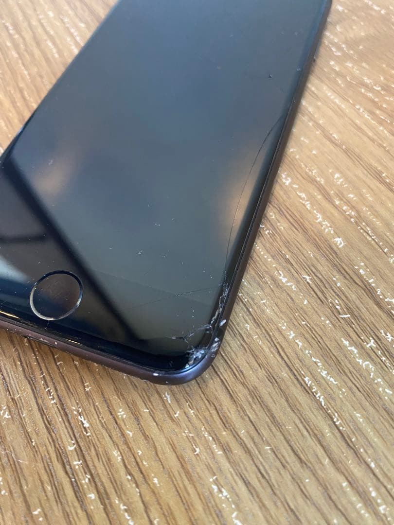 【ジャンク品】Apple iPhone 8 64GB