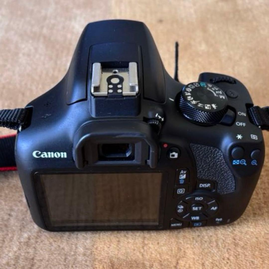 Canon EOS Kiss X80 EF-S 18-55 IS Ⅱ Kit