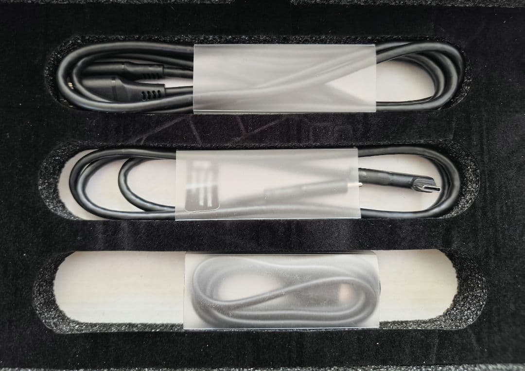 LAPTOMO 12.1インチ モバイルモニター