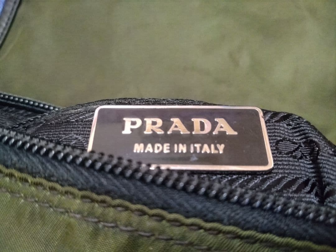 H PRADA オ ショルダーバッグ