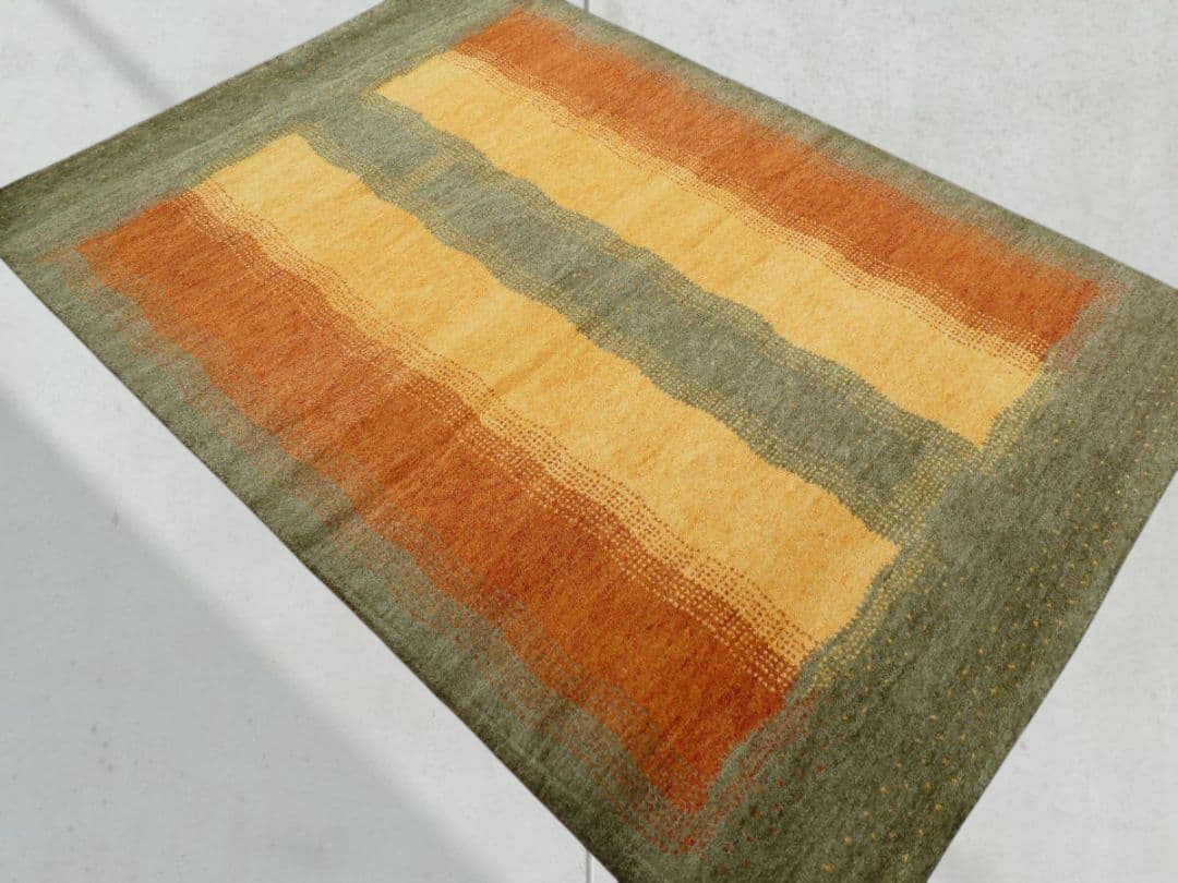 利益還元祭　202×139cm　ギャッベ　ペルシャ絨毯　手織り