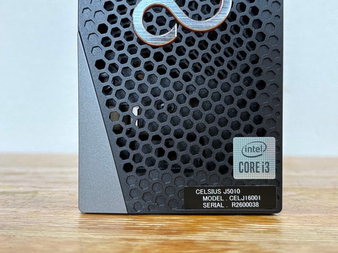 富士通 CELSIUS J5010//Xeon W-1250/128GB/8GB