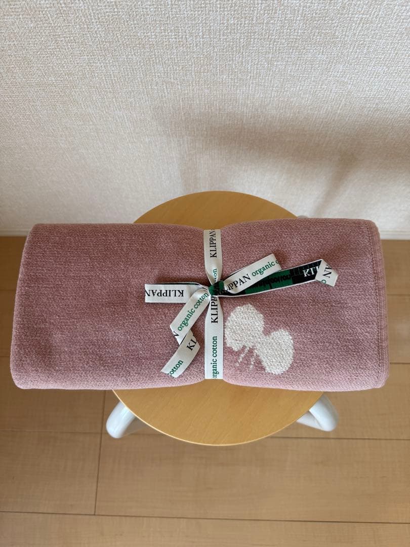 ミナペルホネン× クリッパン　ミニブランケット　チョウチョウ　ピンク