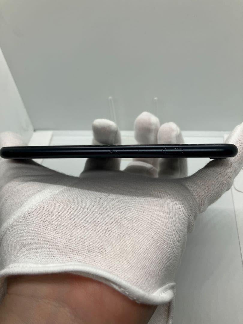 iPhone SE (第3世代) 64GB SIMフリー バッテリー100%