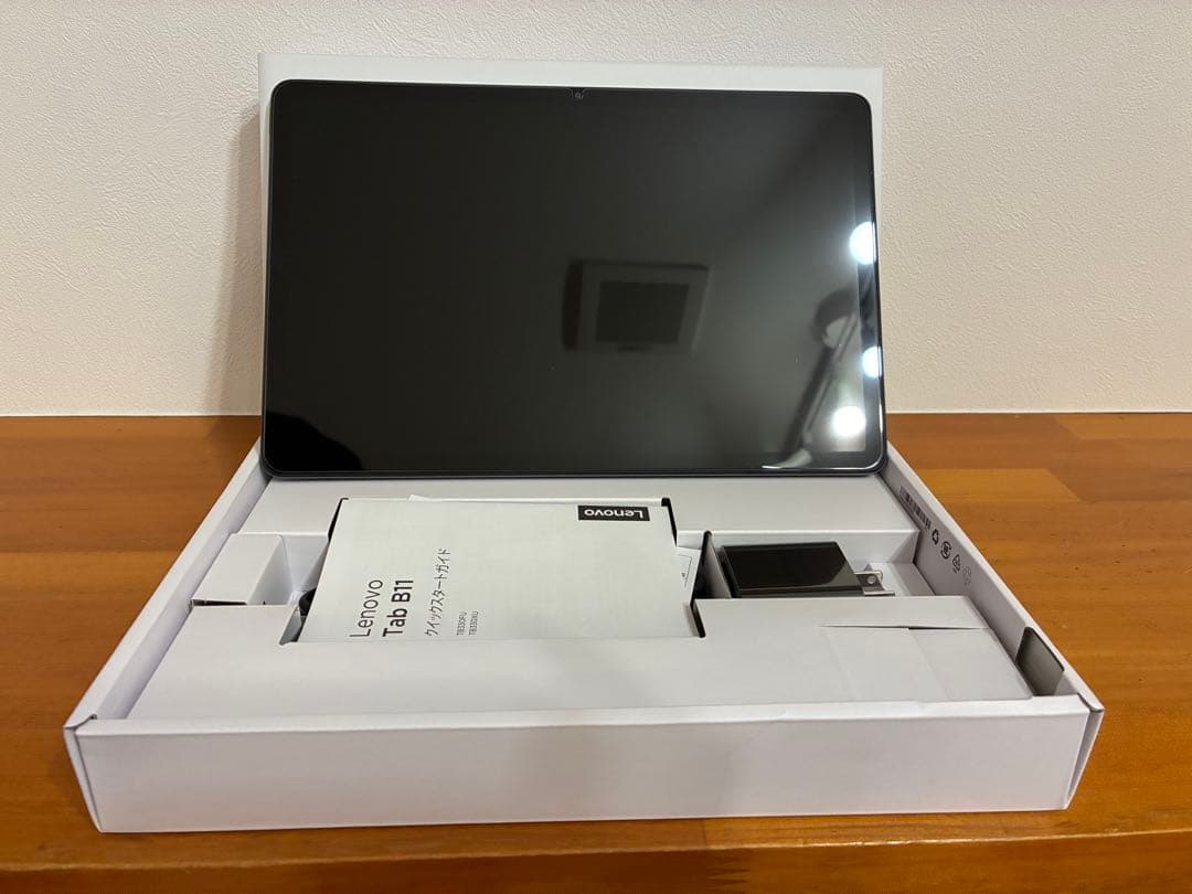 Lenovo タブレット Tab B11 10.95インチ