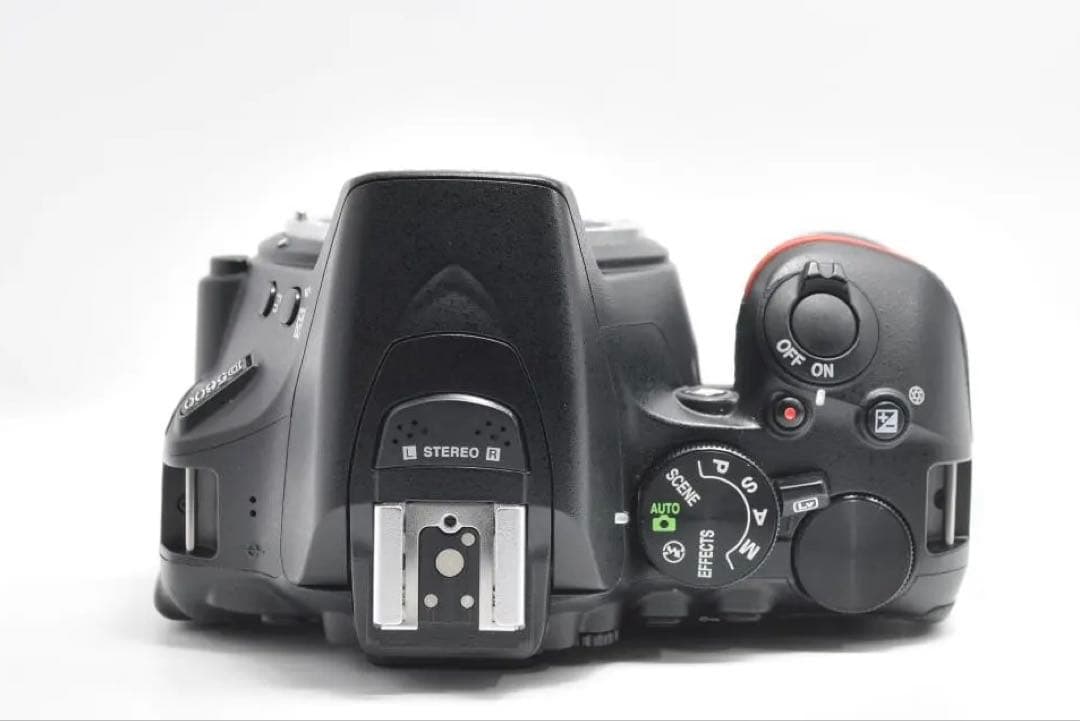 @miracle 様✨Wi-Fi搭載❤️人気機種　Nikon D5600