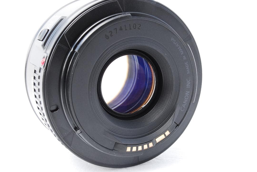 人気レンズ Canon EF 50㎜ F1.8 Ⅱ 単焦点レンズ