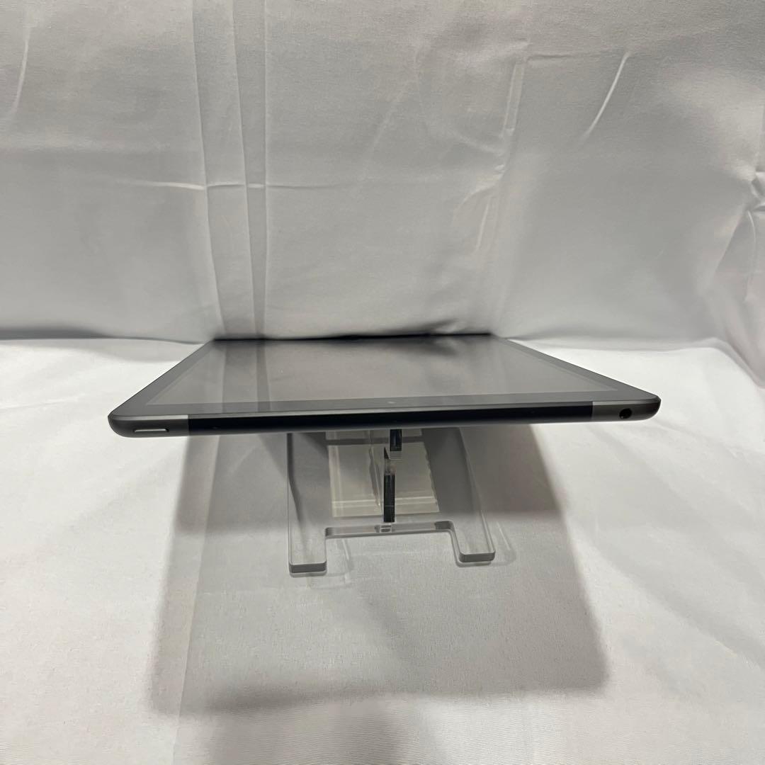 Apple iPad 第8世代 32GB スペースグレー