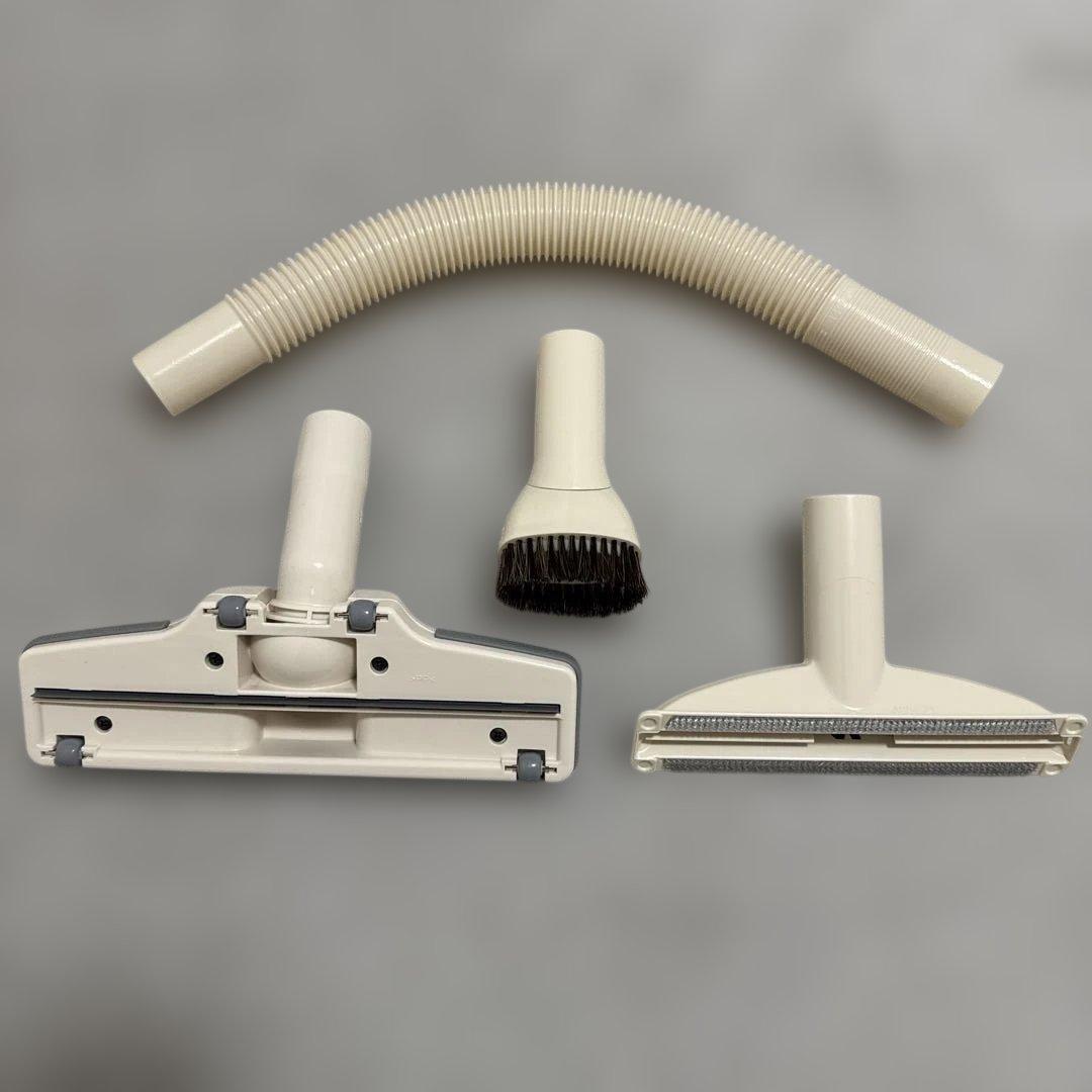 makita 10.8V充電式クリーナCL115FD 別売アタッチメント数点付き