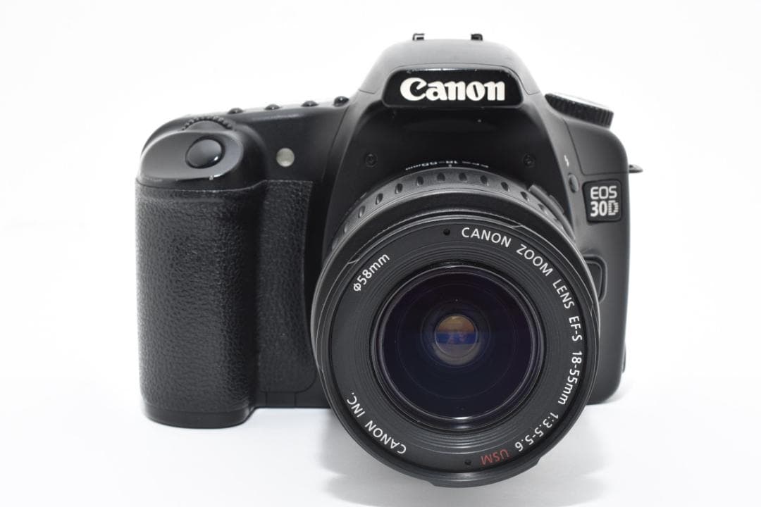 《 美品 》　キャノン　Canon EOS 30D レンズセット 18−55mm