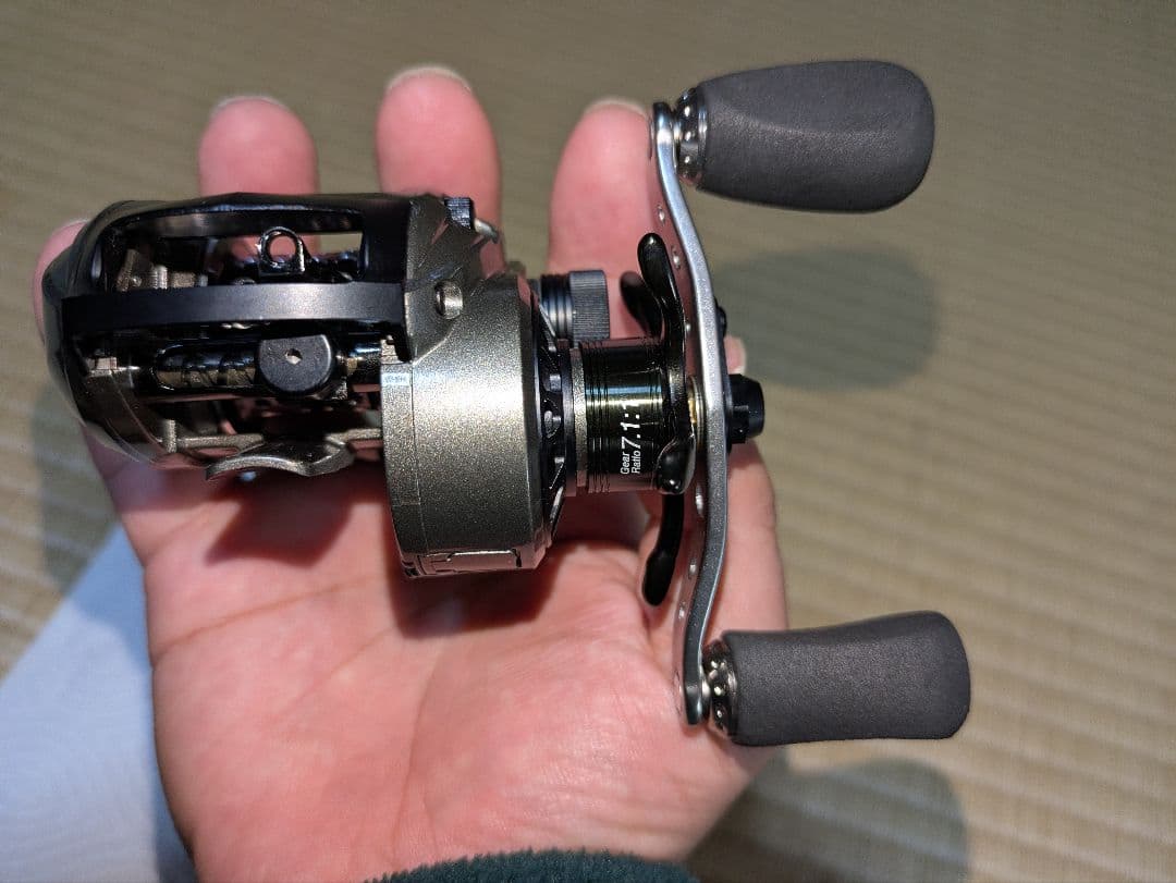 アブガルシア×ウェルダクト レボLT ウェルダクトカスタム 【マットブラック】