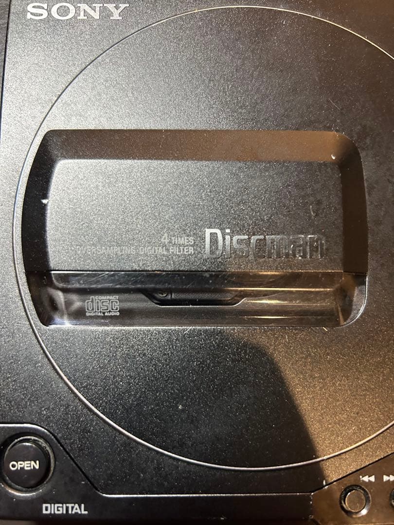 SONY ソニー Discman ディスクマン D-250 ジャンク品