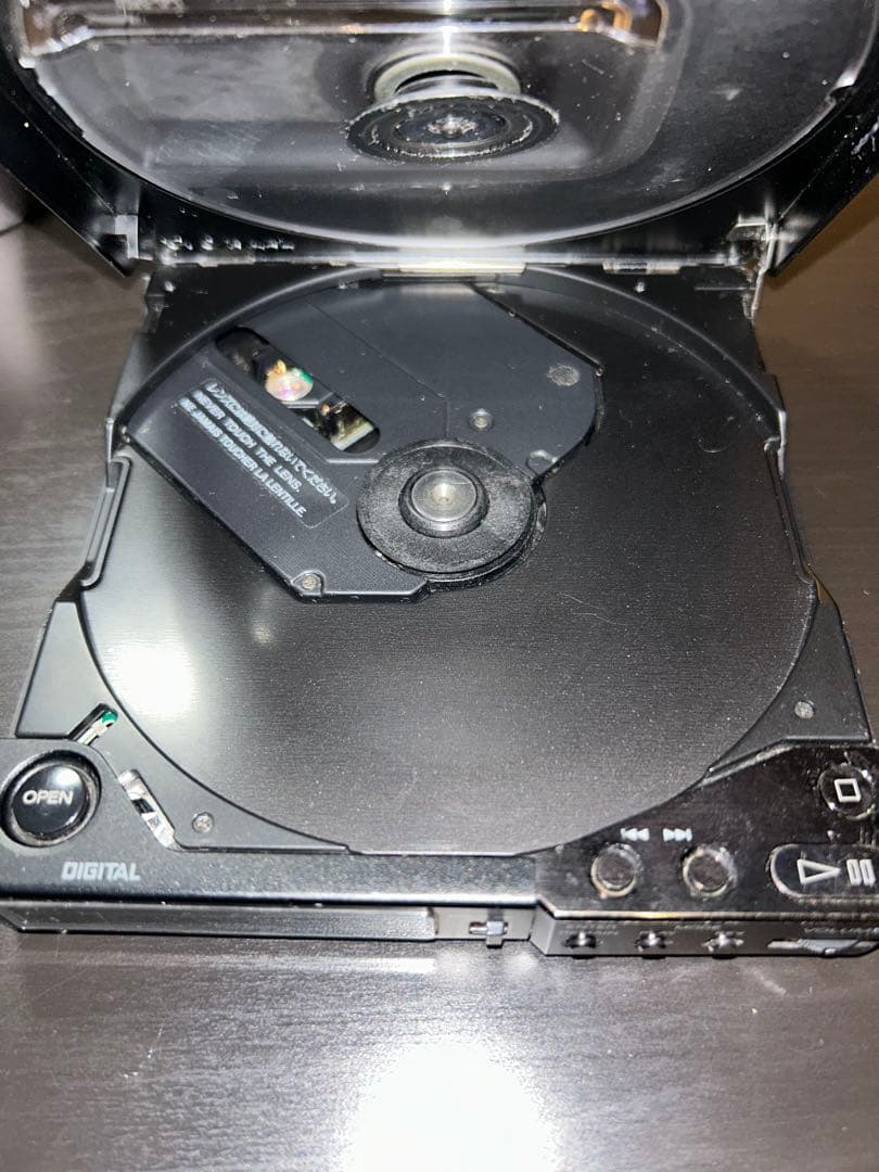 SONY ソニー Discman ディスクマン D-250 ジャンク品