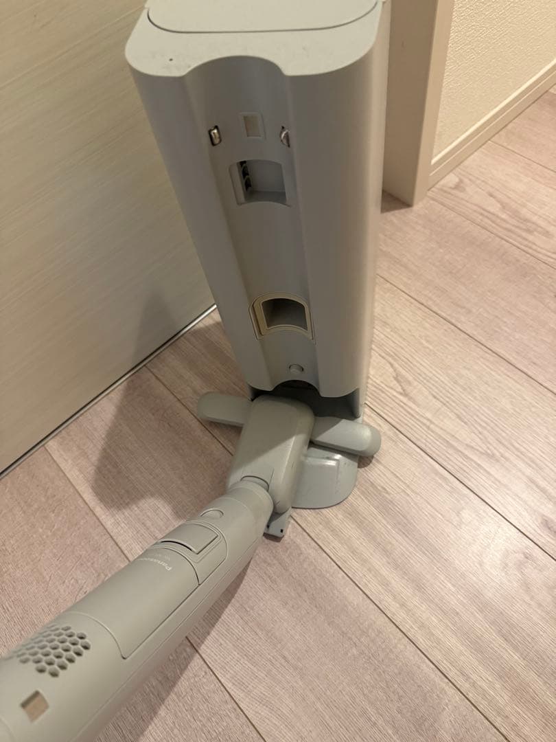 ［最終値引］Panasonicスティッククリーナー MC-NS70F［今日まで