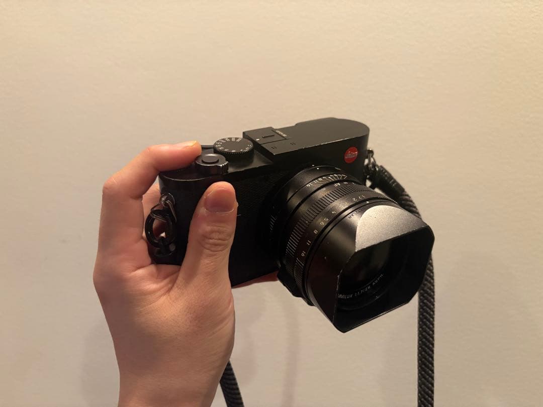 デジタルカメラ Leica Q2