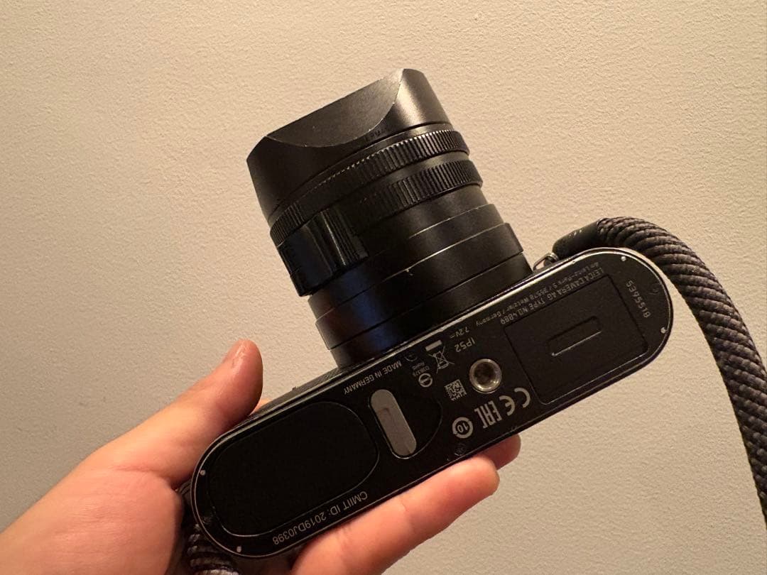 デジタルカメラ Leica Q2