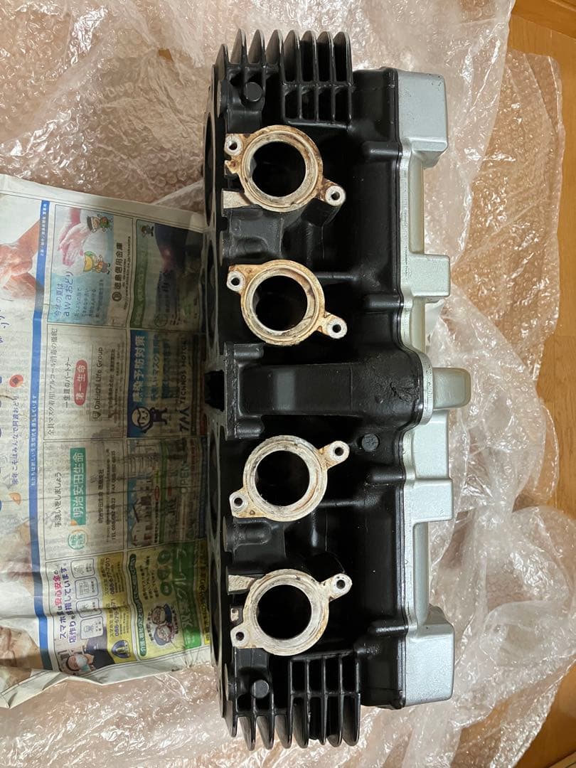 xjr1300 シリンダーヘッド