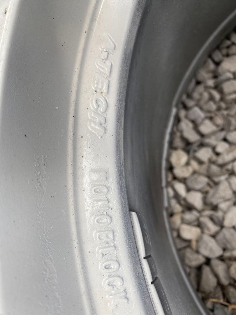 A-Tech MONOBLOCK 17インチ　2本