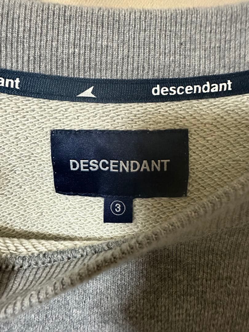 ディセンダント スウェット グレー