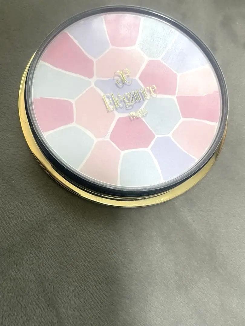 エレガンスラプードルオートニュアンスリクスィーズⅧ(8)ケース付きパフなし美品