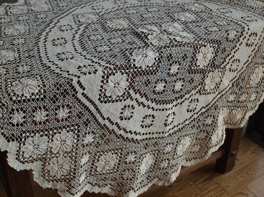 PAUL__ フィレレース丸 テーブルクロス 刺繍レース 花柄 /K032