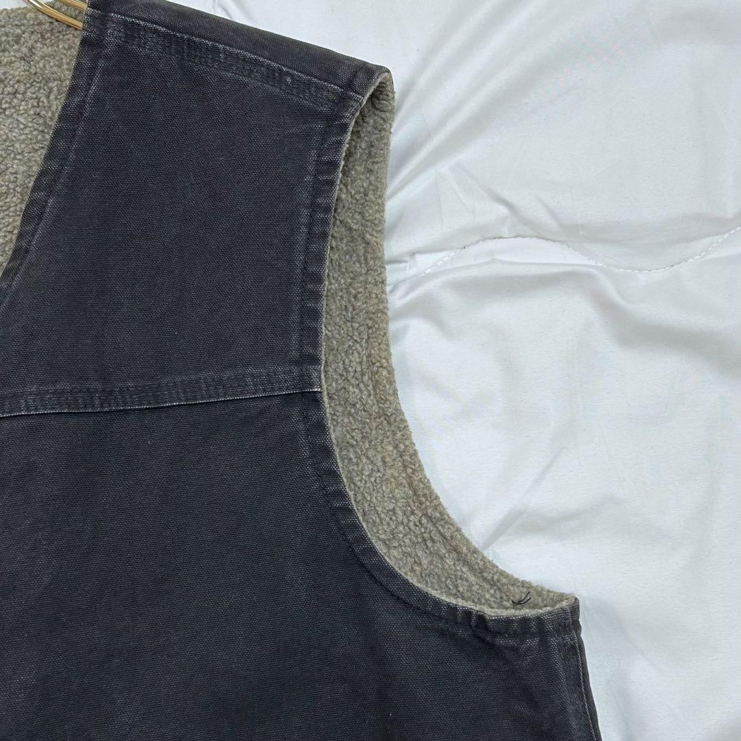 Carhartt ダックベスト ブラック V26 BLK フェード　XLサイズ