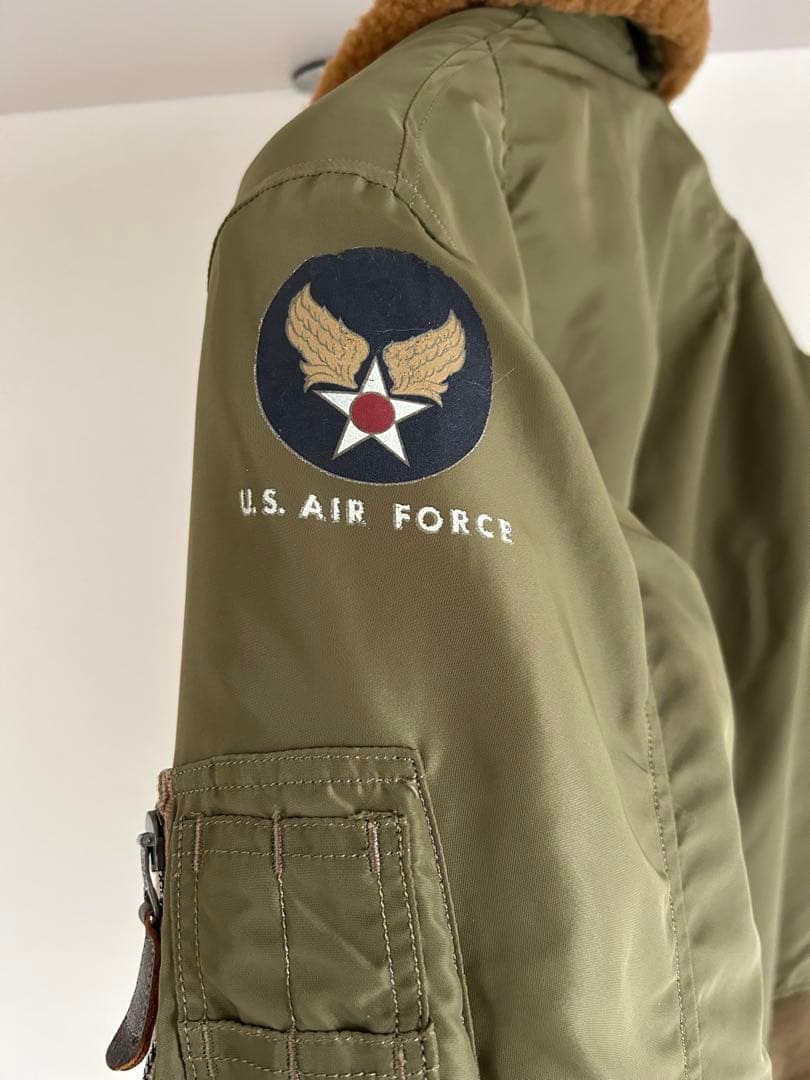 U.S. AIR FORCE ボンバージャケット オリーブ