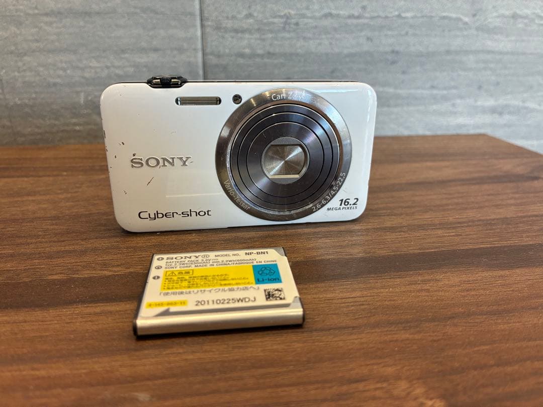 Sony Cyber-shot 16.2MP デジタルカメラ 本体
