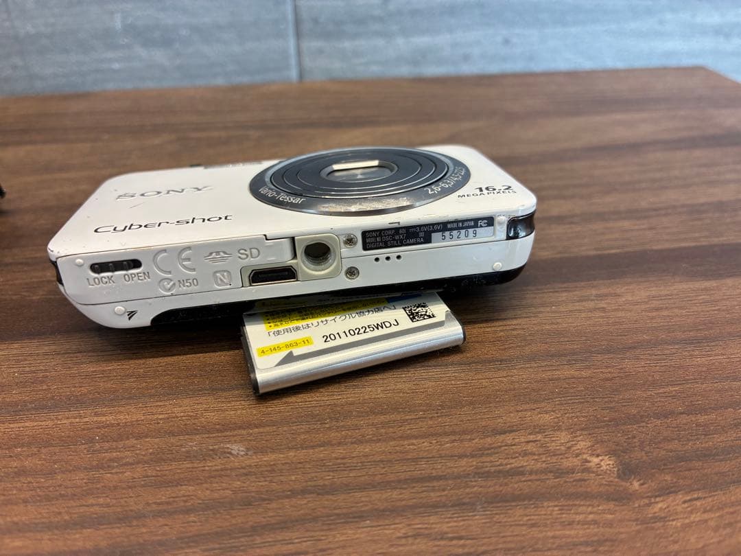 Sony Cyber-shot 16.2MP デジタルカメラ 本体