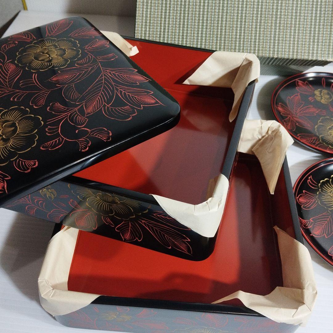 本堅地輪島塗【二段重箱と菓子置き】未使用品 MADE IN JAPAN