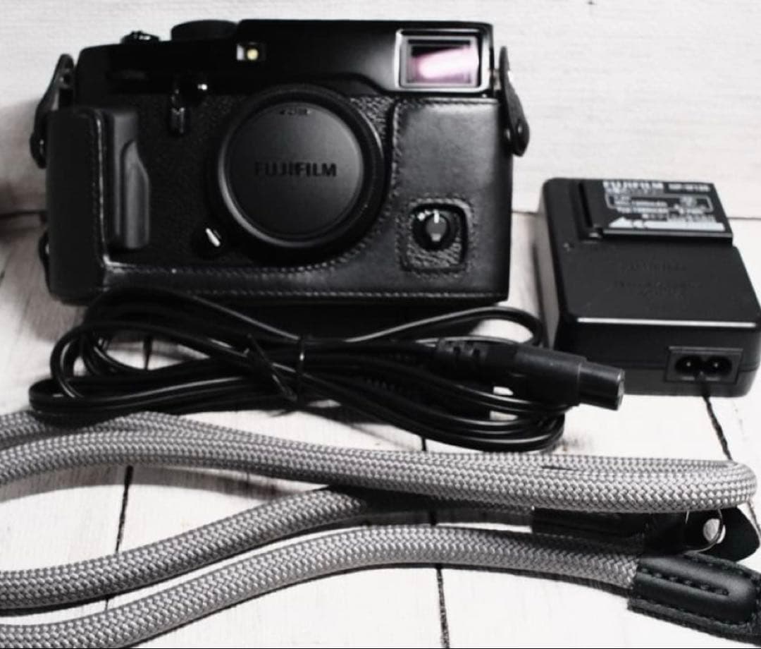 12月セール！FUJIFILM X-Pro2 ブラック 本体バッテリー・充電器付